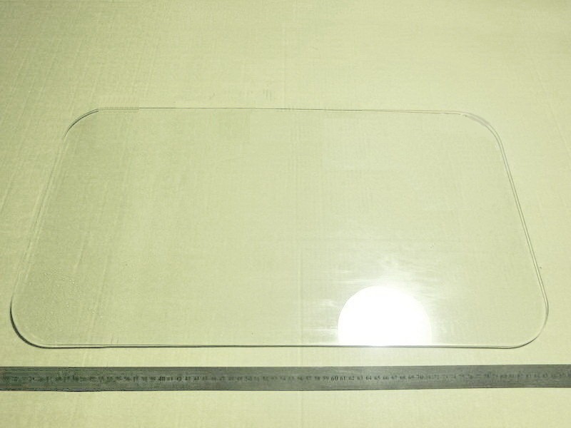купить Стекло кабины заднее