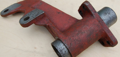 купить Кронштейн передней тормозной камеры