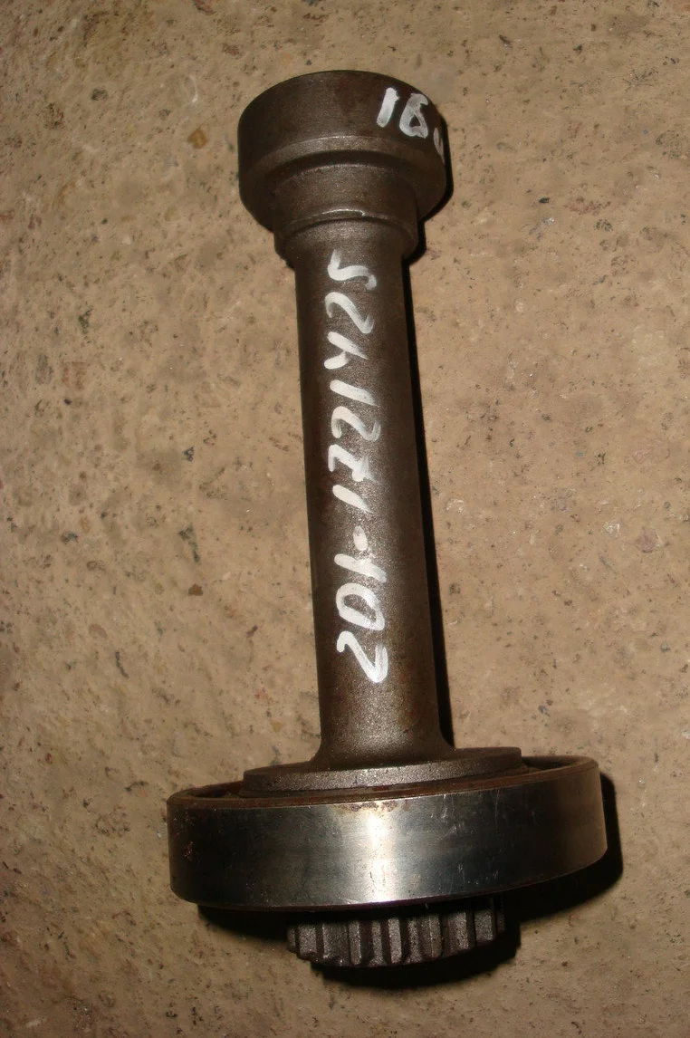 купить Вал отбора мощности в сборе  (Z=16, на64228)